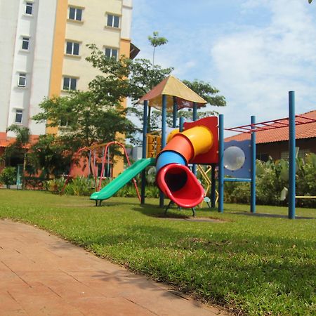 Suria Service Apartment-Hotel Bukit Merah Eksteriør bilde